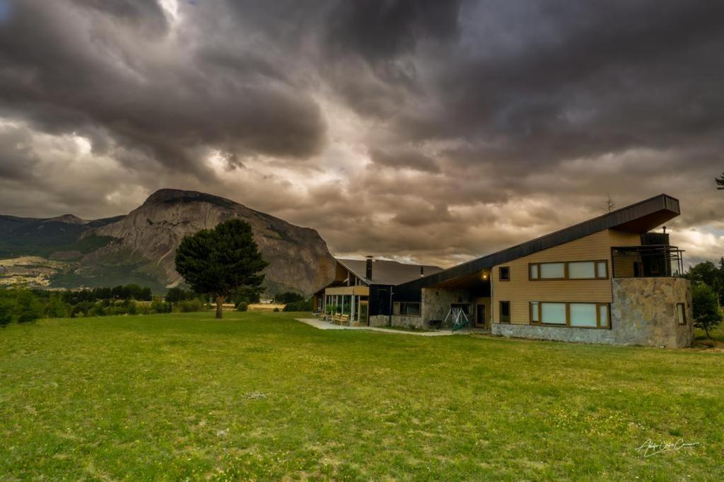 Calafate Apart Hotel โกไยเก ภายนอก รูปภาพ